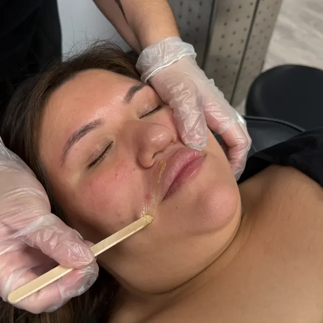 Customized facial treatment in progress